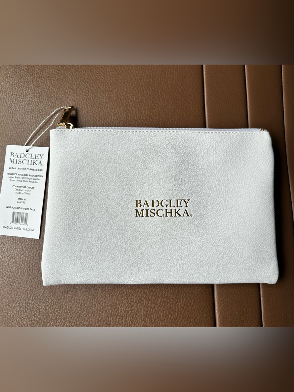 New Badgley Mischka White Vegan Leather Clutch Bag